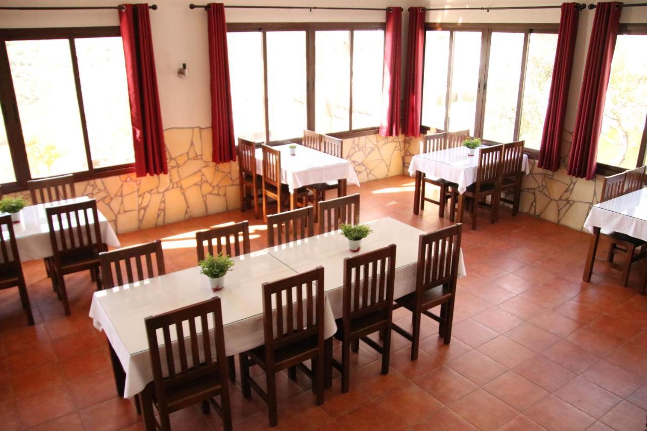 Hotel Rural & Restaurante Las Camaretas กอร์เตส เด ลา ฟรอนเตรา ภายนอก รูปภาพ
