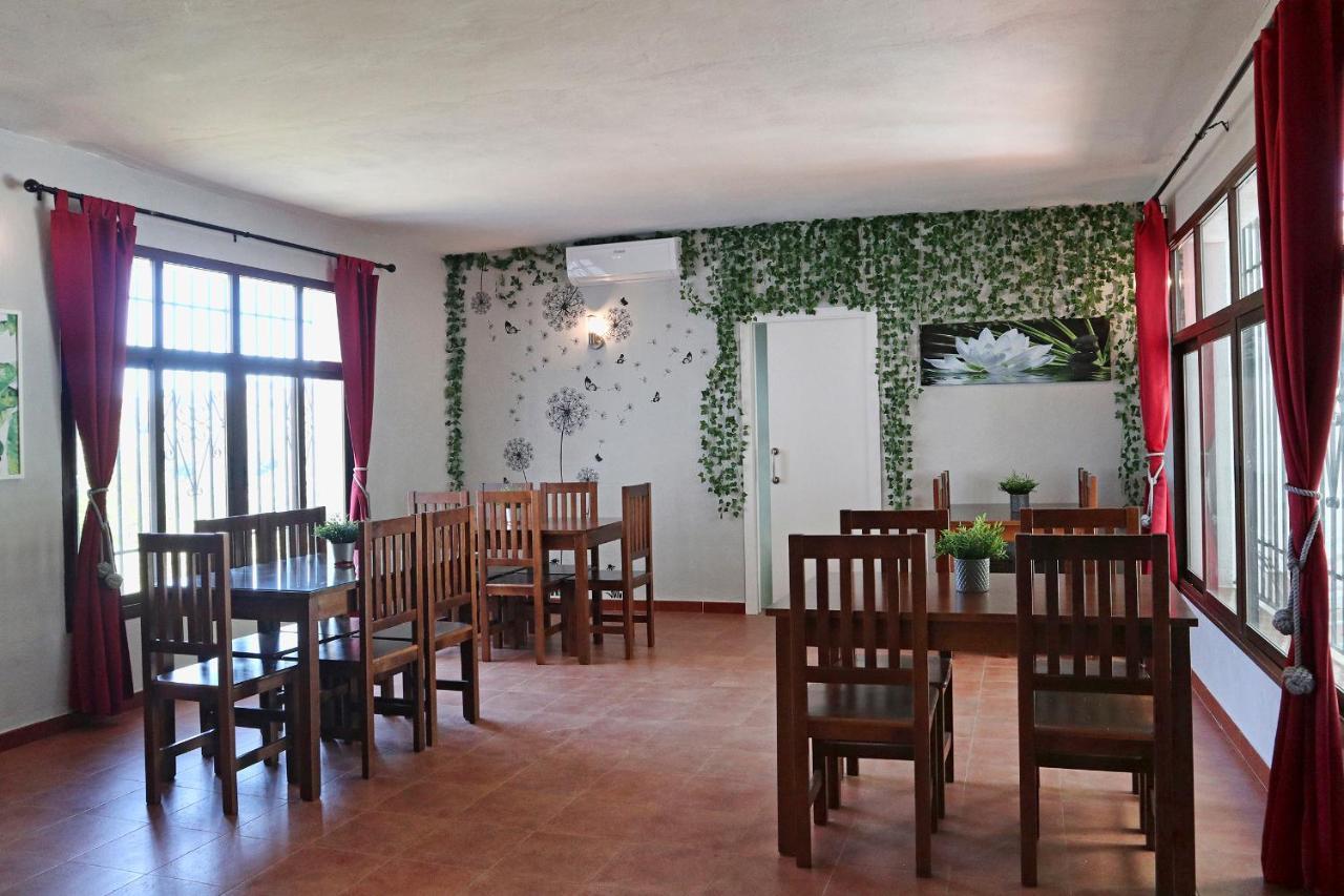 Hotel Rural & Restaurante Las Camaretas กอร์เตส เด ลา ฟรอนเตรา ภายนอก รูปภาพ