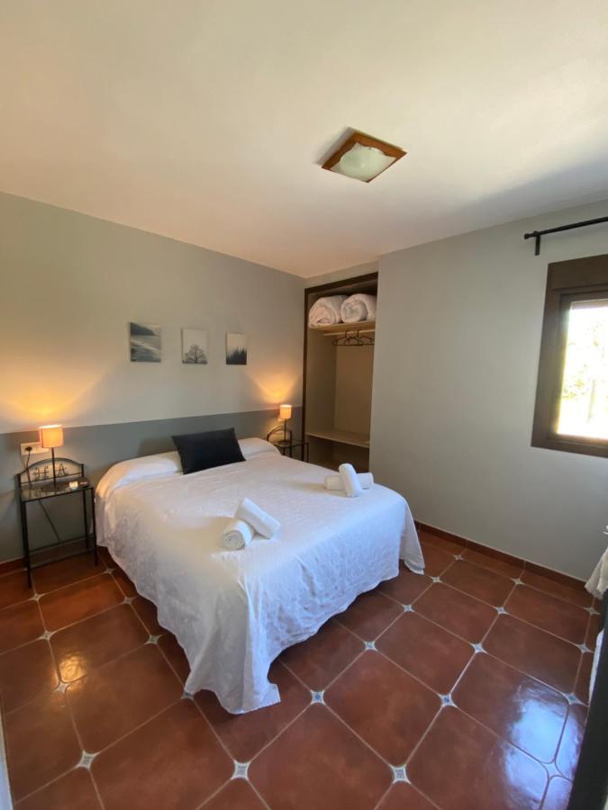 Hotel Rural & Restaurante Las Camaretas กอร์เตส เด ลา ฟรอนเตรา ภายนอก รูปภาพ